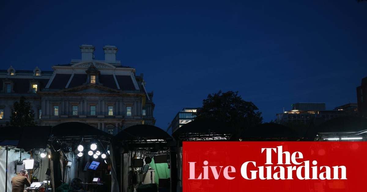 Trump’s ban on CNN, Politico and MS Now likely unconstitutional, judge rules in restoring temporary access – US politics live