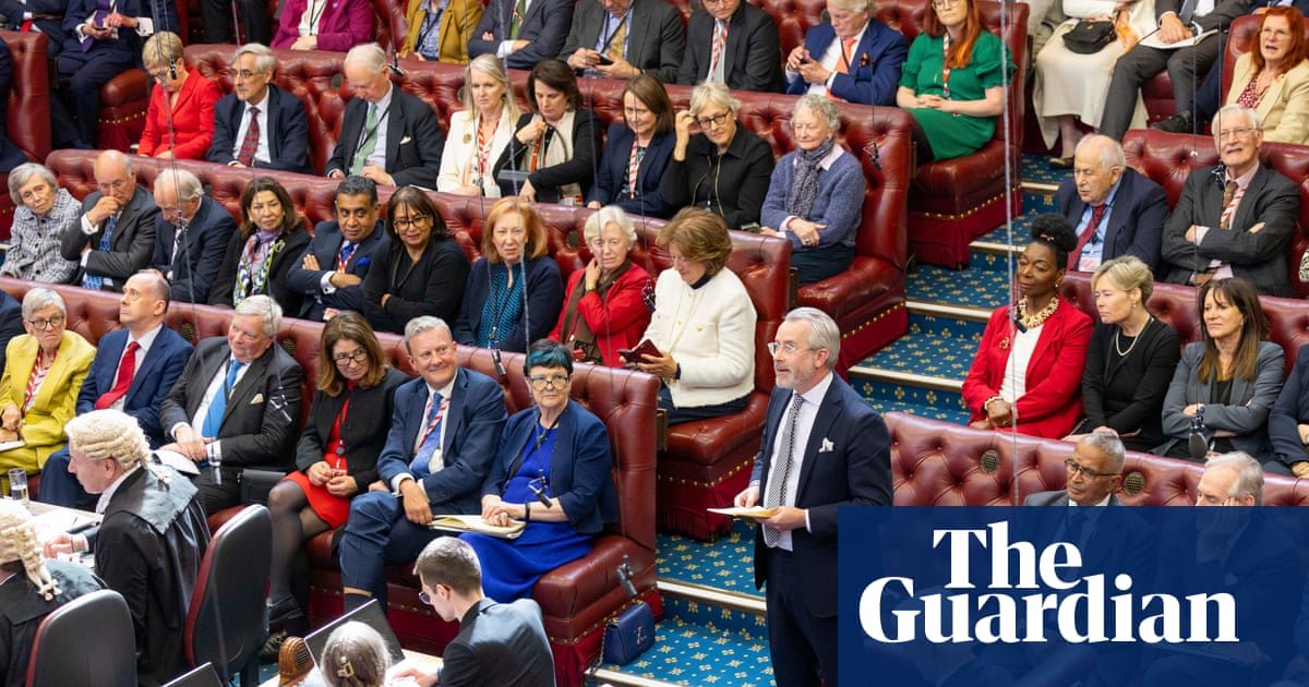 Is the tie dead? Fashion connoisseurs hope not as House of Lords relaxes rules
