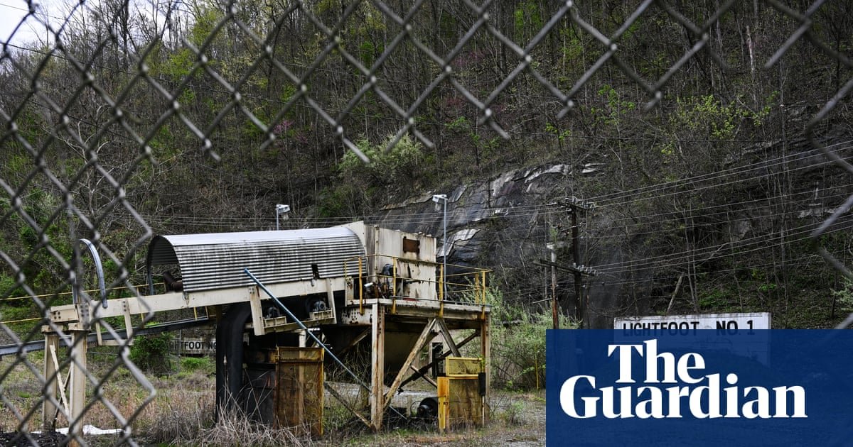 ‘Do you have to be dead?’: US coalminers plead for benefits as black-lung disease cases surge