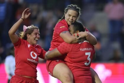 Inspired Wales seal stunning win over South Africa