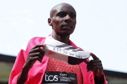 Sawe loses 'rRock, paper, scissors' for London Marathon dates