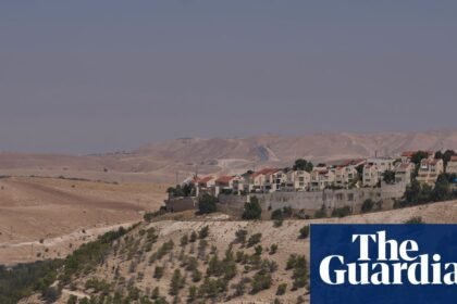 British banks told not to invest in planned Israeli settlement before UK trade ban begins