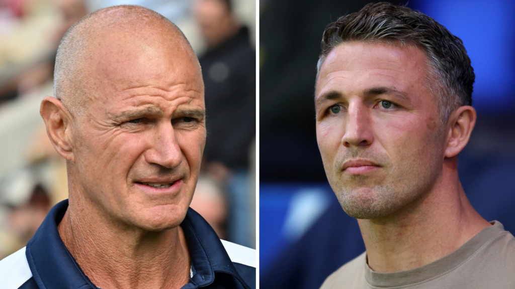 Leeds and Warrington tussle for Grand Final spot