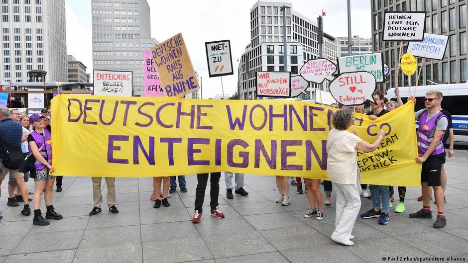 Could a Left Party government in Berlin expropriate large real estate companies?