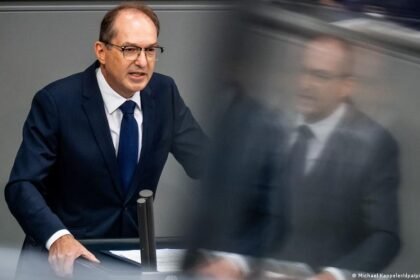 Germany news: Berlin's Left files complaint against Dobrindt