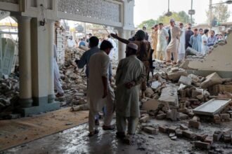Pakistan: Suicide bombing death toll rises to at least 31