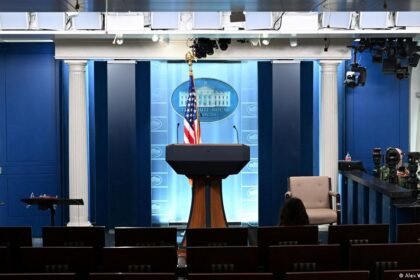 US judge blocks Trump ban of CNN, MS NOW, Politico from White House, orders him to restore access