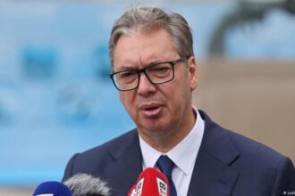 Serbian President Aleksandar Vucic announces resignation
