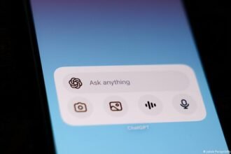 OpenAI tools post user images from ChatGPT online