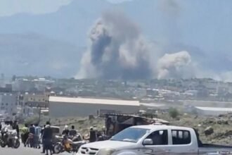 Yemen: Houthis report deadly Saudi strikes on Taiz market