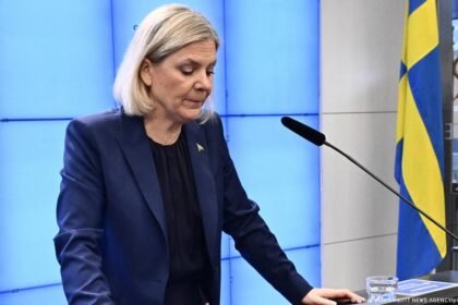 Sweden faces political deadlock after election-winning center-left bloc fails to form government