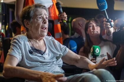 Evicted Spanish pensioner to return home, lawyer says