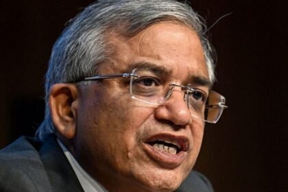 How India's election chief became embroiled in a crisis of trust