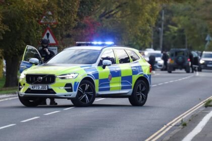 Men held in 'major incident' near RAF Fairford