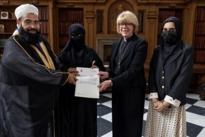 Archbishop of Canterbury withdraws award from Muslim cleric who praised Osama bin Laden