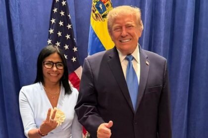 Trump meets US-backed Venezuelan president for first time since Maduro seized