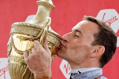 Tudhope wins second Ayr Gold Cup on Pellitory