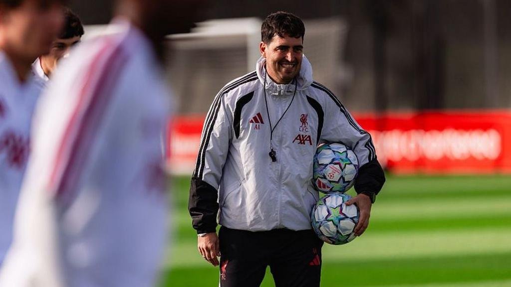 How Iraola is moving Liverpool on from the Slot era