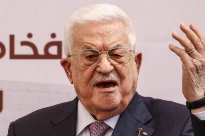 EU urges US to lift travel ban on Palestinian delegation for UNGA meeting