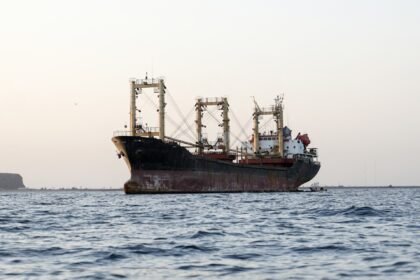 Italy to deploy warships to protect shipping through Bab al-Mandeb