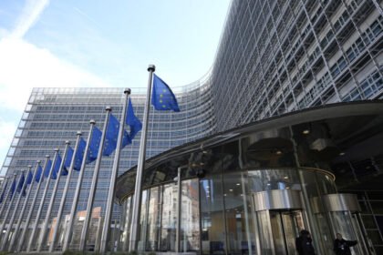 EU fails to agree on lifting sanctions on Russian oligarchs