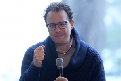 Anthropic CEO Amodei to have dinner with Trump at White House