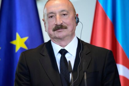 Azerbaijan pardons jailed Frenchman after EU lifts sanctions on Russian oligarchs