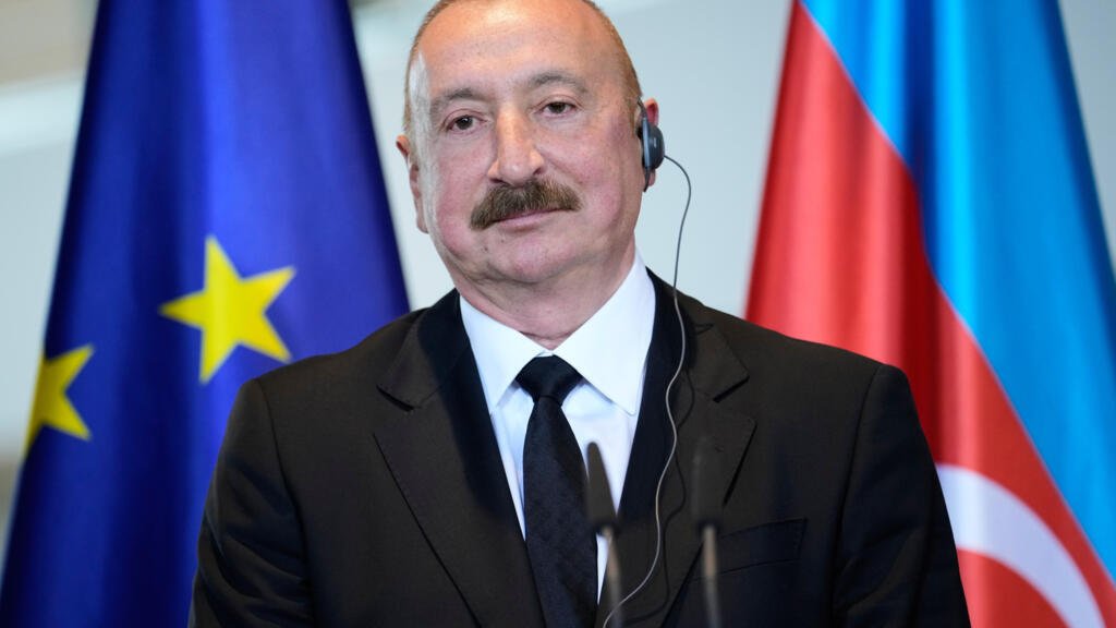 Azerbaijan pardons jailed Frenchman after EU lifts sanctions on Russian oligarchs
