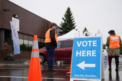 US top court allows Trump to use controversial voter verification system