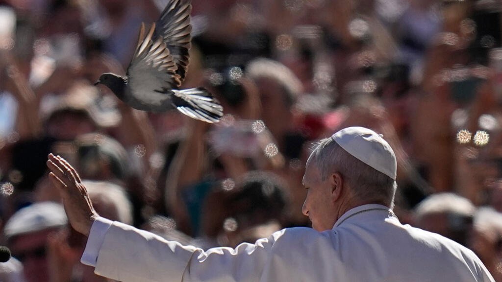 Live: Pope heads to France on first state visit in 18 years