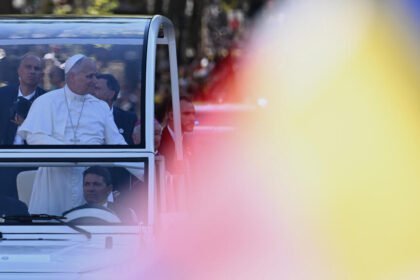 Live: More than half a million expected at pope’s open-air Mass in Paris