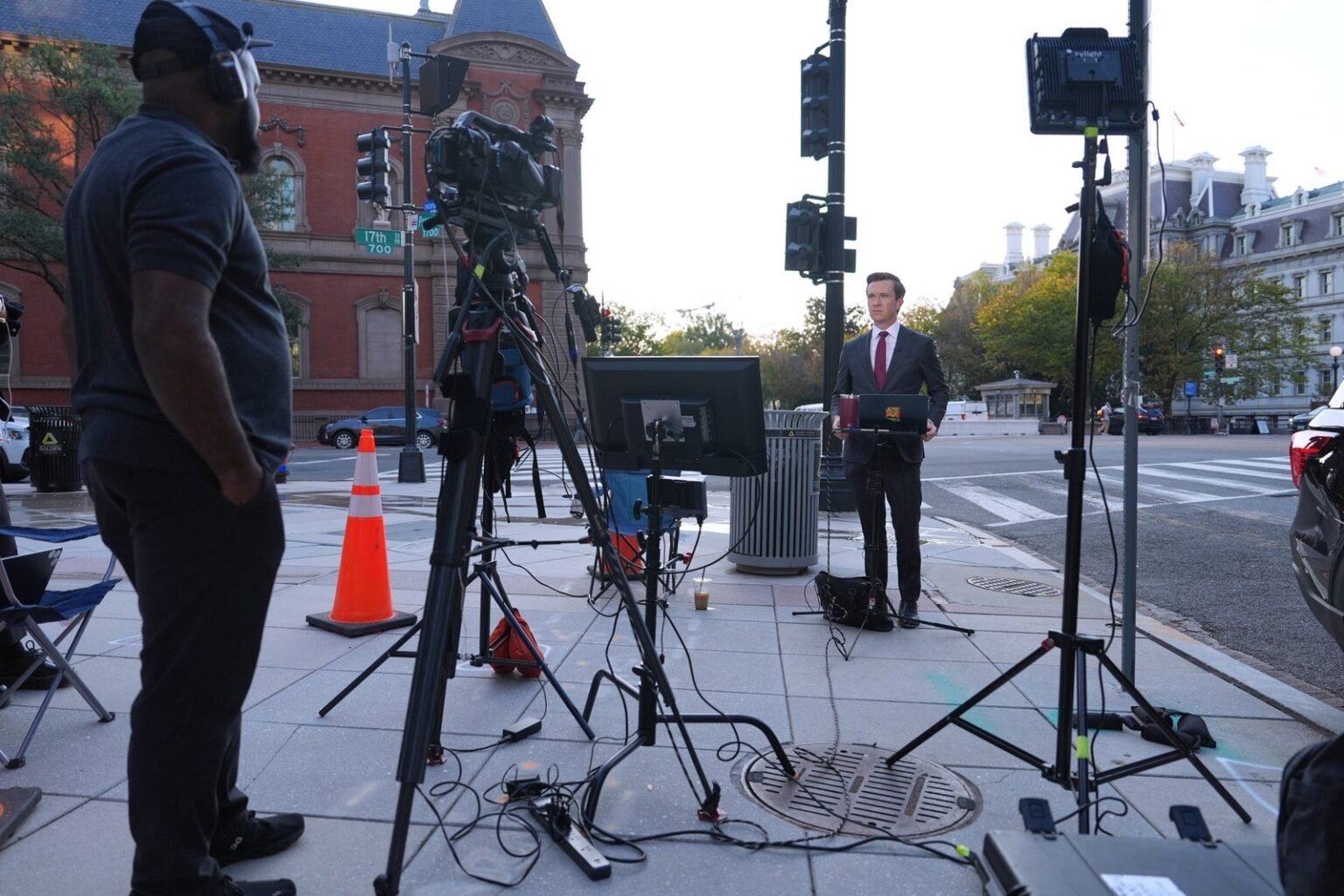 Reporters are still blocked from the White House after judge's order to restore their access