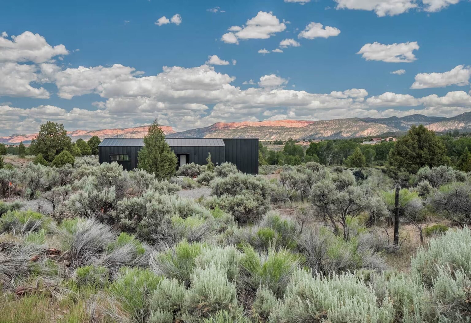 The Best Rentals and Hotels Near Bryce Canyon National Park Are All About the Views