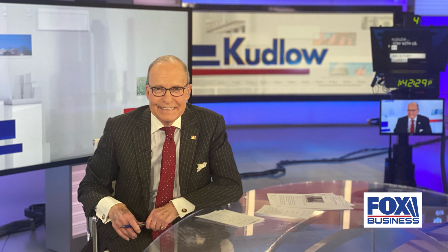 Fox News Assigns Larry Kudlow to Anchor Maria Bartiromo’s ‘Sunday Morning Futures’ Through Midterms