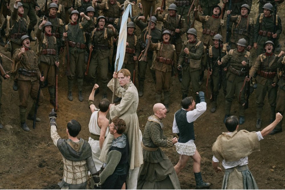 Lukas Dhont, Valentin Hadjadj Discuss ‘Coward’ Score, and Edward Berger, Volker Bertelmann Talk About Music for ‘The Riders,’ Starring Brad Pitt