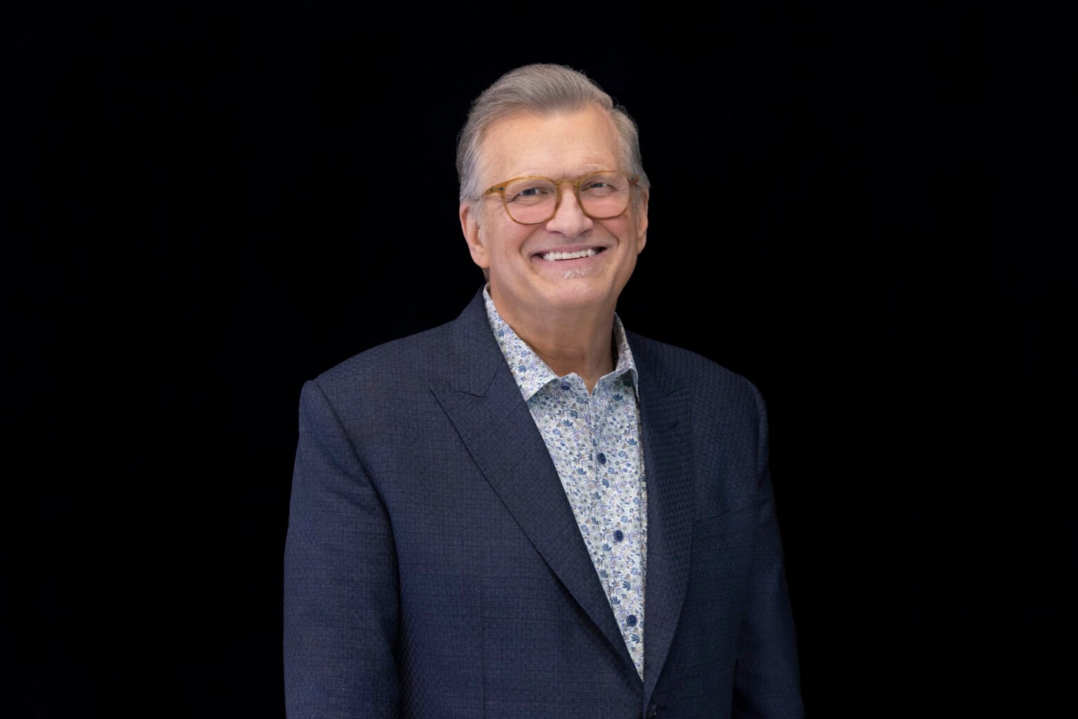 Drew Carey to Host ‘Undercover Boss’ Return at CBS, Which Also Orders New Reality Series ‘Stacks of Cash’ and ’24 Hour Millionaire’