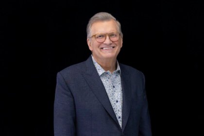 Drew Carey to Host ‘Undercover Boss’ Return at CBS, Which Also Orders New Reality Series ‘Stacks of Cash’ and ’24 Hour Millionaire’