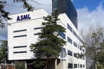 ASML snubs Elon Musk-backed particle accelerator chipmaking tech — firm doubles down on 1,000W laser-produced plasma systems for chipmaking tools