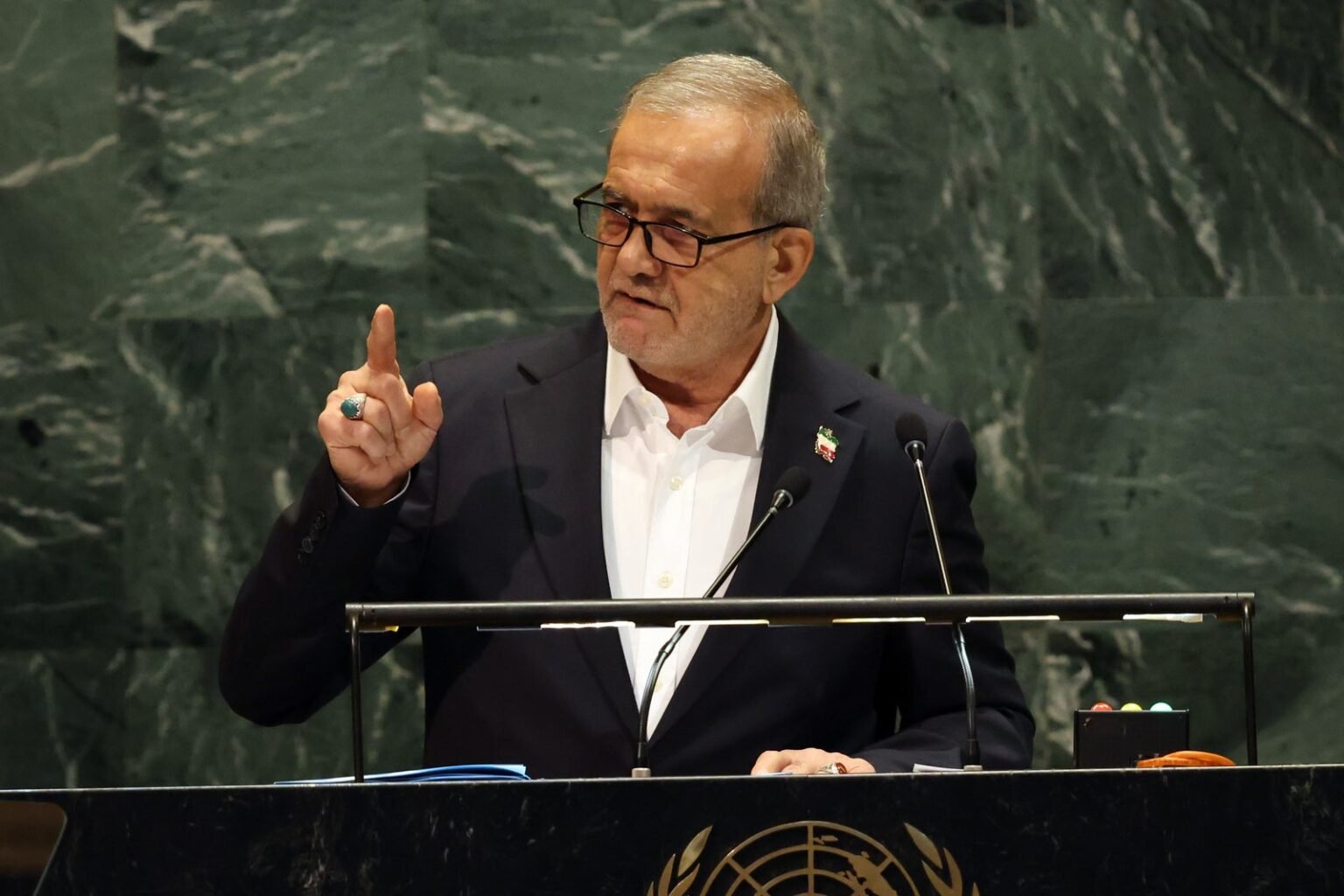US approves visas for Iranian leaders to attend UN meeting despite war stalemate