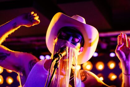 Orville Peck Dedicates Performance to ‘All the Gay Cowboys’: ‘We Exist, We Walk Among You’