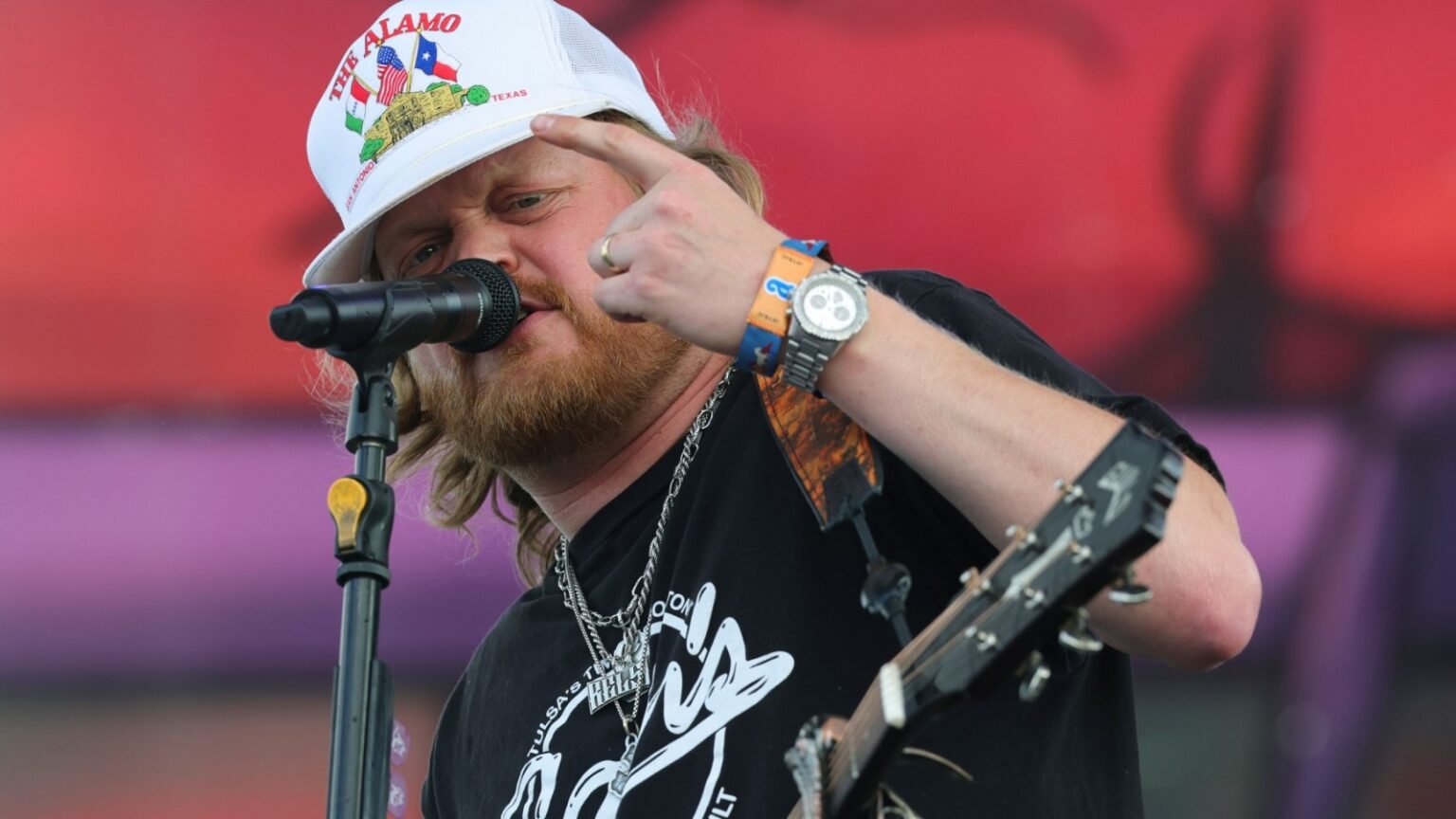 Treaty Oak Revival Have Finally Had It With Fans Throwing Things: ‘It’s Hurting People’