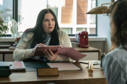 Lena Dunham is All Business in First Look at Channel 4’s A24 Drama ‘It Gets Worse’