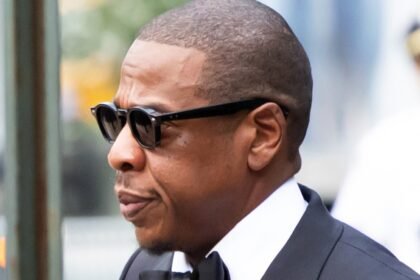 Jay-Z Asks Appeals Court to Revive Extortion Case After Rape Accuser Recants