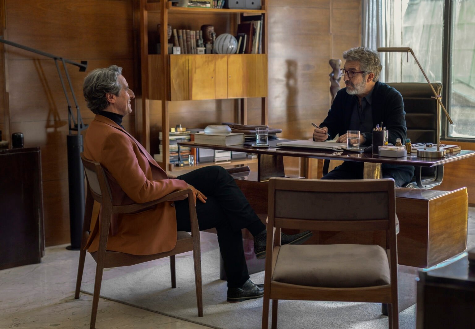 ‘The Eternaut’ Star Ricardo Darín on Argentina’s Resilience: ‘We’re Like Peter Sellers in ‘The Party,’ the Bugler Who Never Dies’