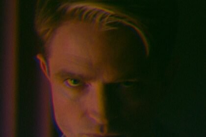 Robert Pattinson Would Like You to Have a Seat