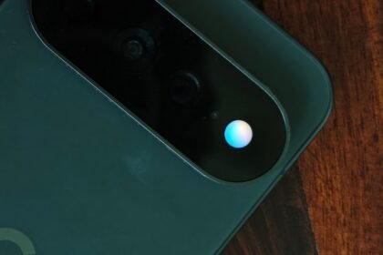 Google tests letting Gemini call businesses for you