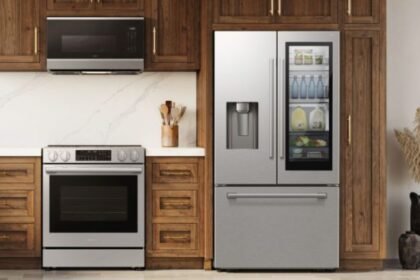 Owners mourn spoiled food after firmware update bricks Samsung smart fridges