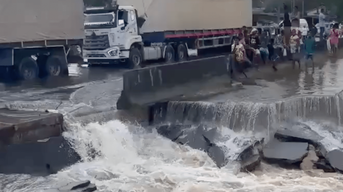 Rainwater washes away highway in Nigeria