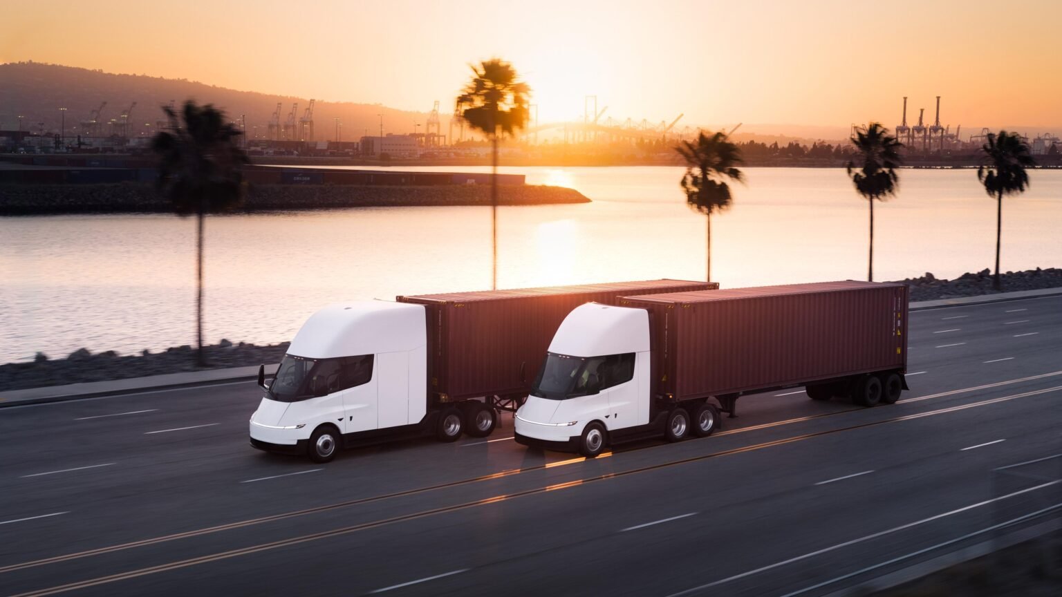 Here’s the Tesla Semi… again
