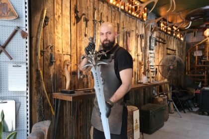 How fantasy fans are keeping a Turkish blacksmithing tradition alive